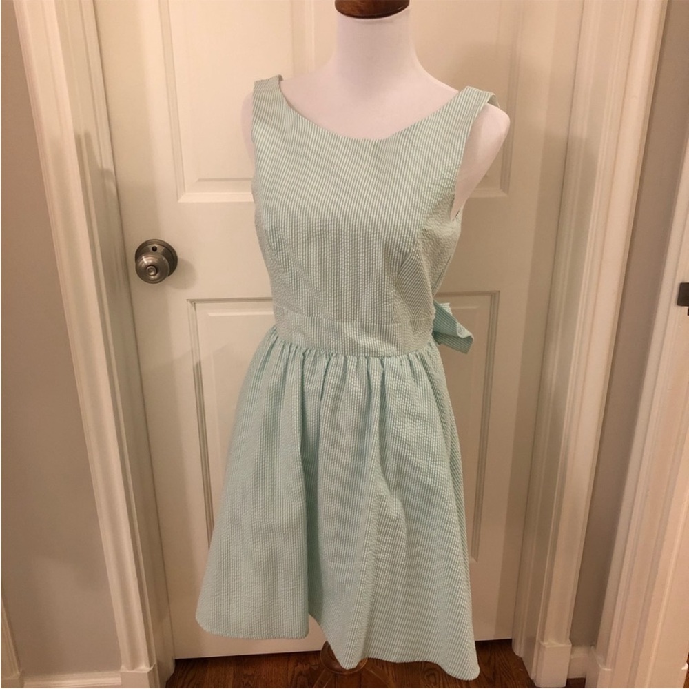 New with tags! Lauren James Green & White Striped Seersucker Dress
